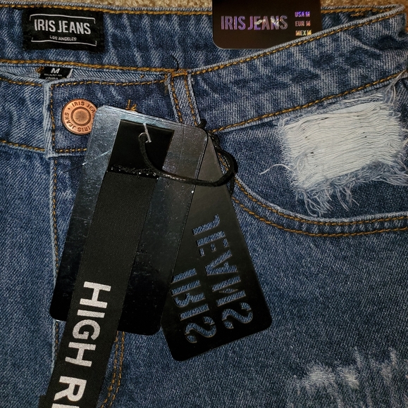 Jeans Shorts Vintage High Waisted Denim Shorts - Picture 3 of 8